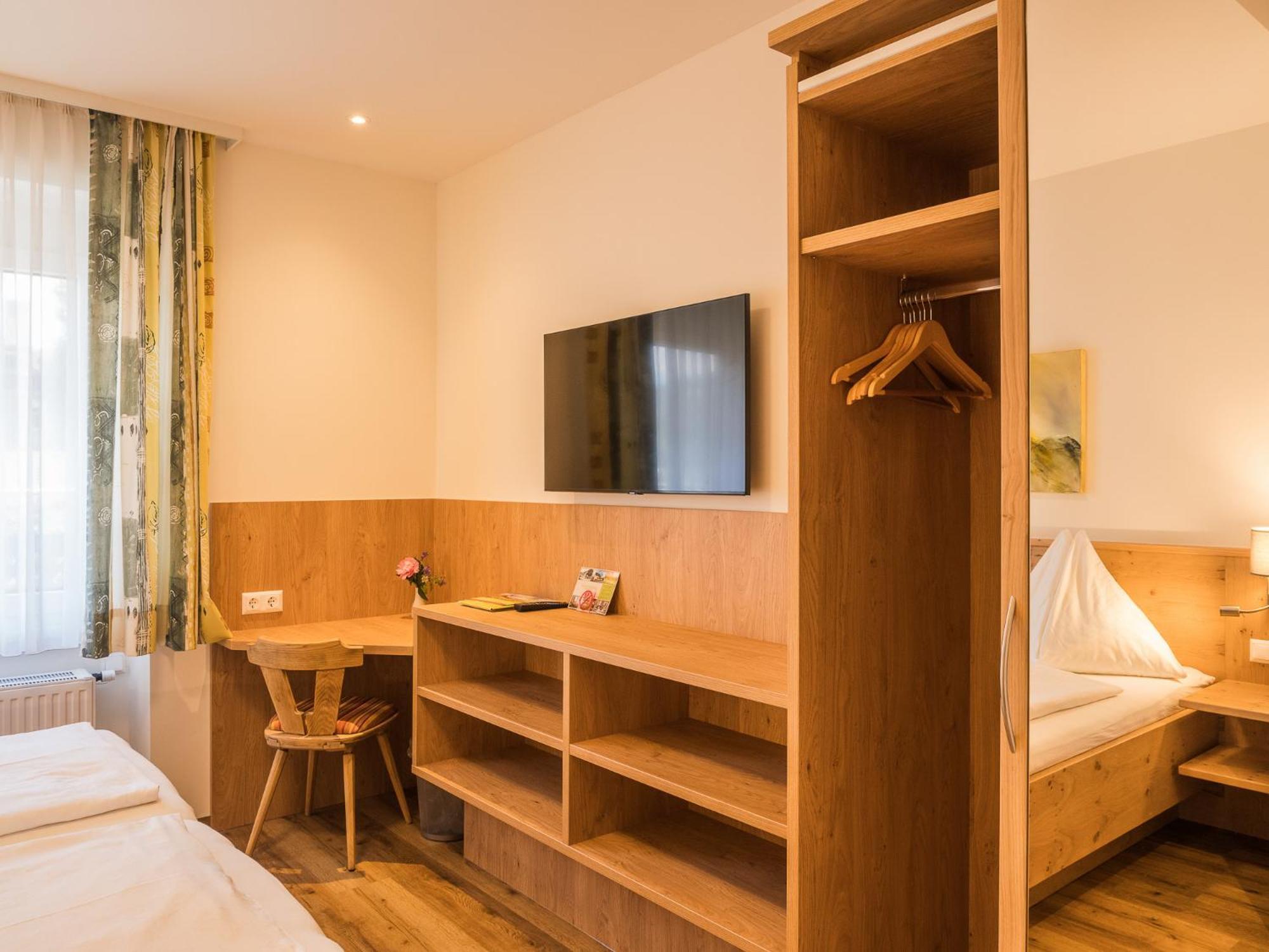 Pension Ehrenfried - Hotel Garni Kindberg Εξωτερικό φωτογραφία