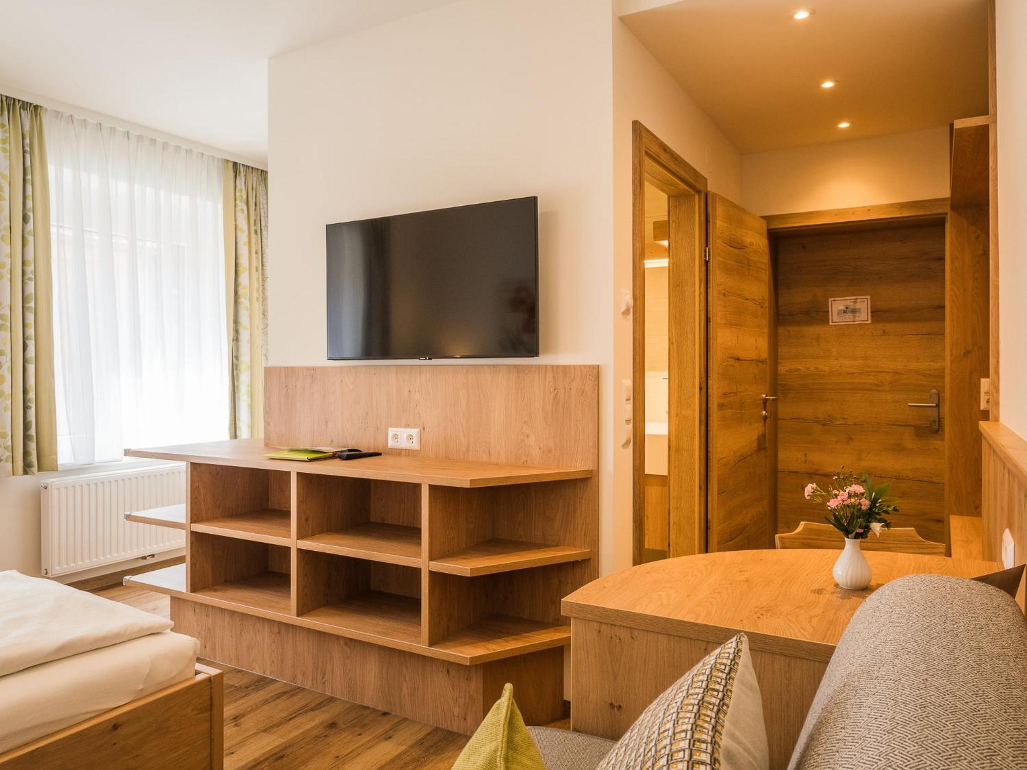 Pension Ehrenfried - Hotel Garni Kindberg Εξωτερικό φωτογραφία