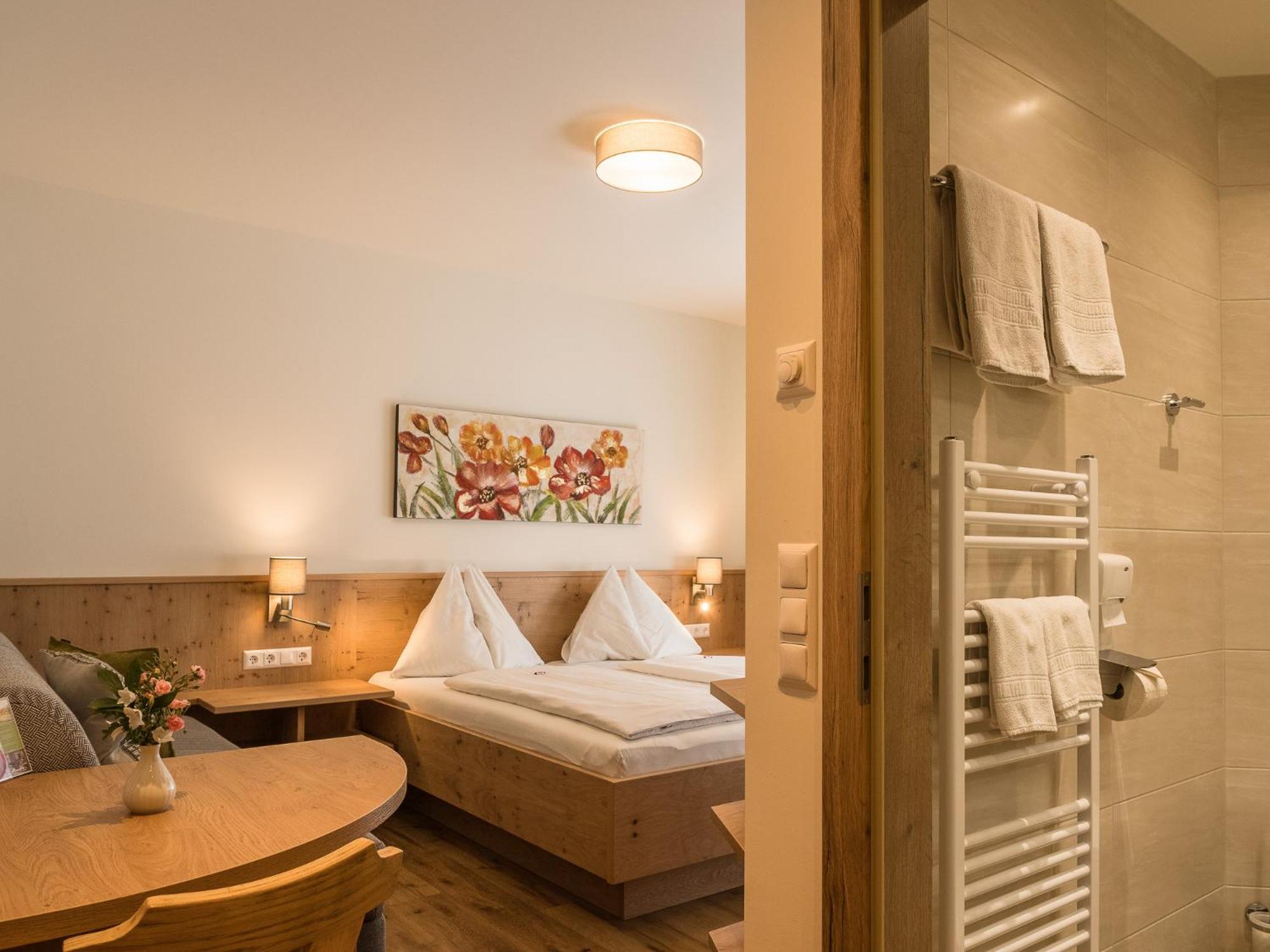 Pension Ehrenfried - Hotel Garni Kindberg Εξωτερικό φωτογραφία