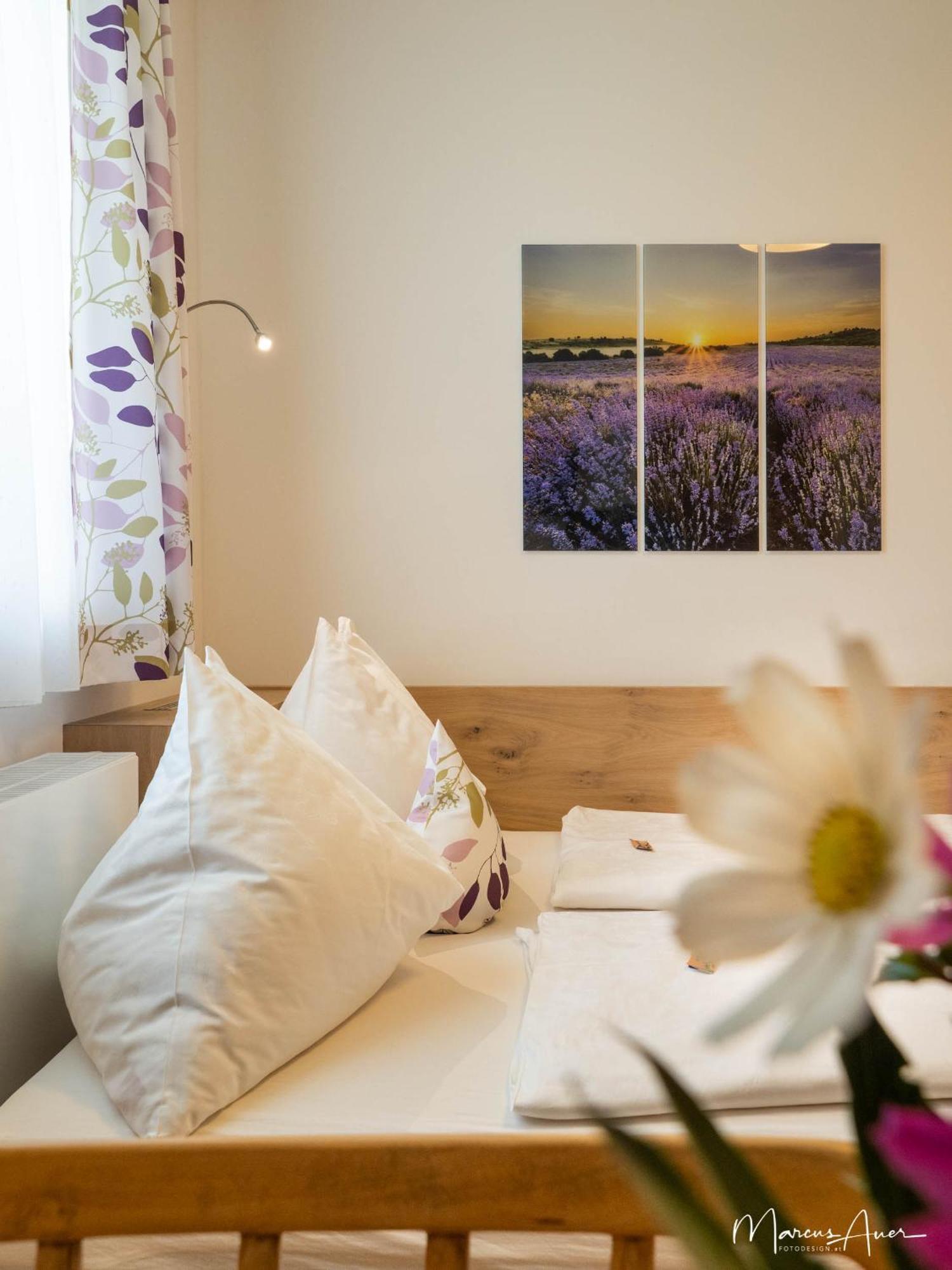 Pension Ehrenfried - Hotel Garni Kindberg Δωμάτιο φωτογραφία