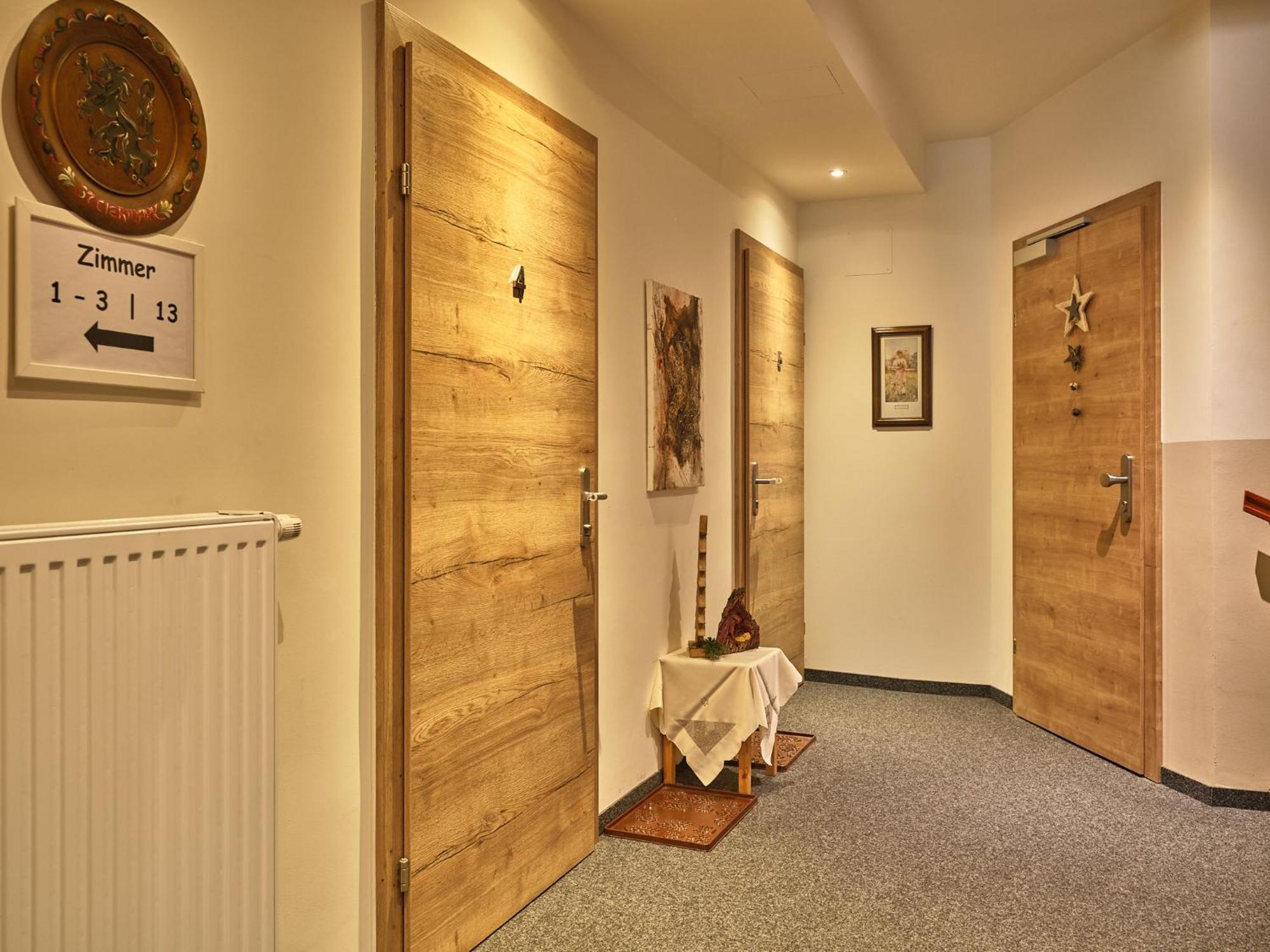 Pension Ehrenfried - Hotel Garni Kindberg Εξωτερικό φωτογραφία