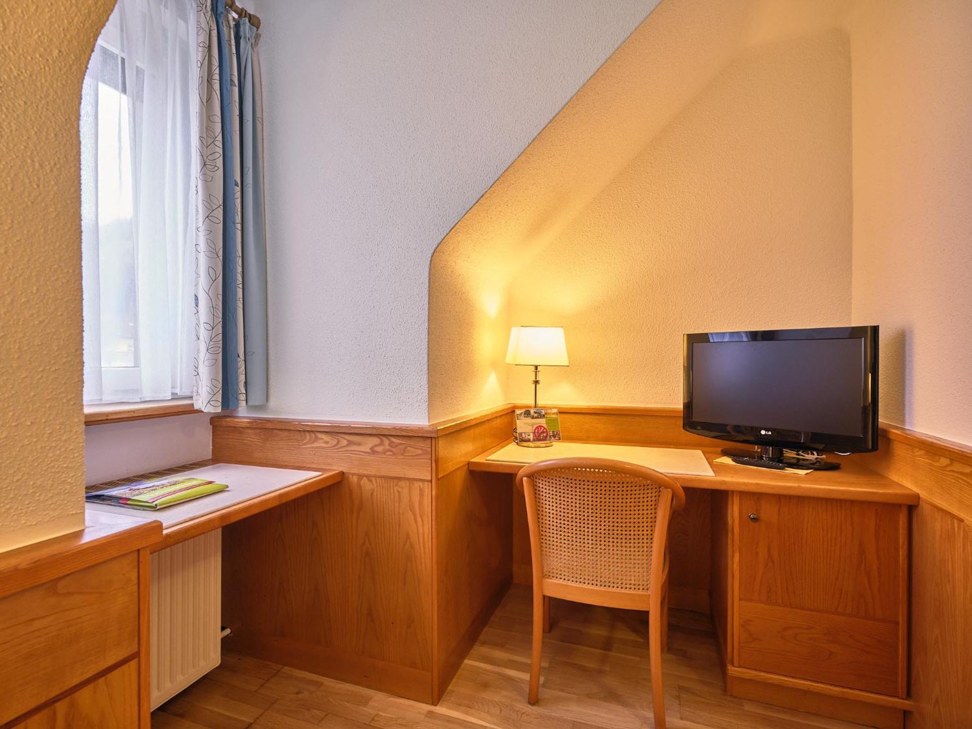 Pension Ehrenfried - Hotel Garni Kindberg Δωμάτιο φωτογραφία