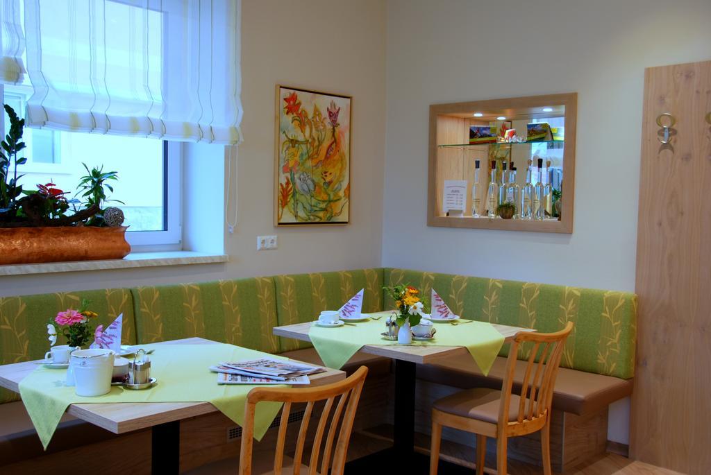 Pension Ehrenfried - Hotel Garni Kindberg Εξωτερικό φωτογραφία